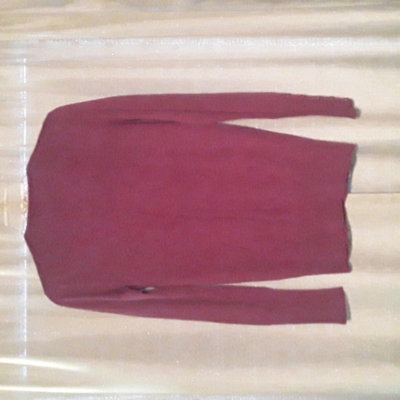 LOFT Raspberry V-Neck Sweater - Picture 5 of 6